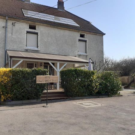 Gite Chez L'Oncle Jules Velesmes-Echevanne Zewnętrze zdjęcie